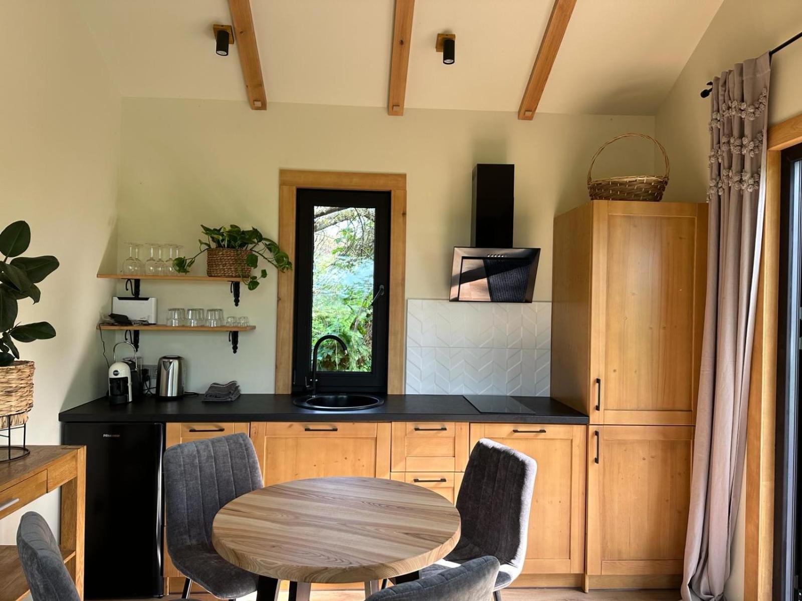 Ferienwohnung Labiesi Jūrkalne Exterior foto